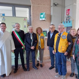 Dal Lions Club Costigliole d’Asti  un defibrillatore  per la Pro Loco di Vigliano d’Asti