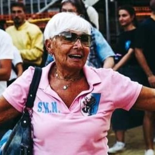 Lutto nel Palio: addio a Gigliola Mezzano, colonna del Borgo Santa Maria Nuova