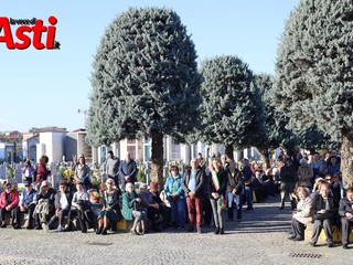 La celebrazione oggi al cimitero (Merfephoto