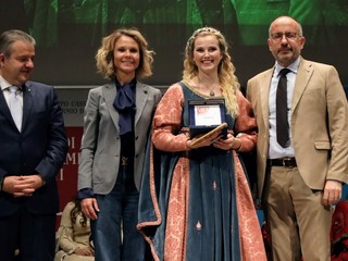 La premiazione di Carola Guadagnin, vincitrice per la sezione online