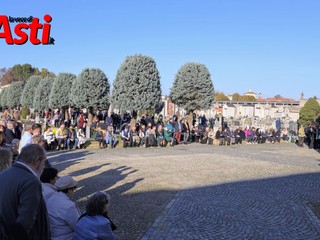 La celebrazione oggi al cimitero (Merfephoto