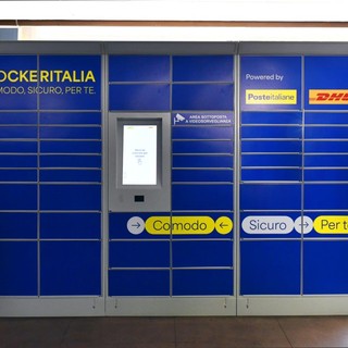 Poste Italiane installa ad Asti un nuovo locker per la consegna e il ritiro dei pacchi 24 ore su 24