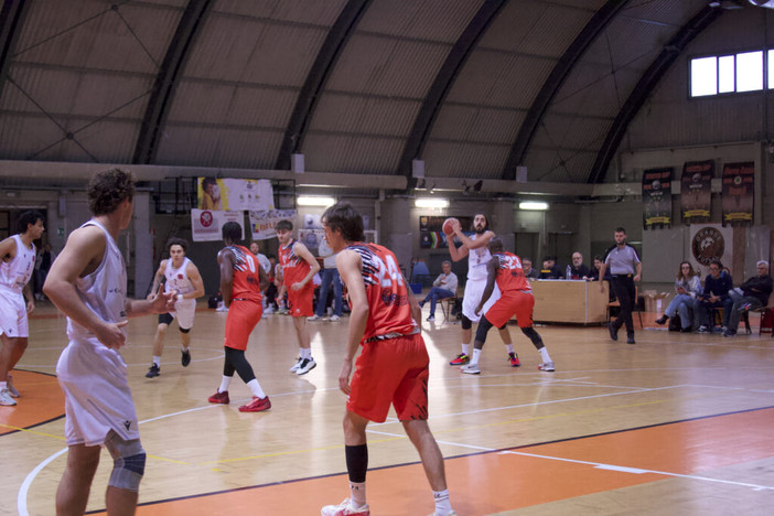 Serie c Interregionale: esordio amaro per la Secursar Scuola Basket Asti, Chieri passa 83-53