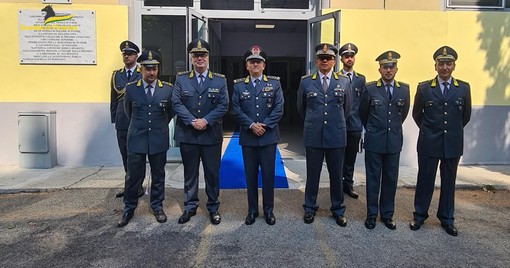 Il comandante regionale Piemonte  Valle d'Aosta della Guardia di finanza,  generale Benedetto Lipari, in visita ad Asti