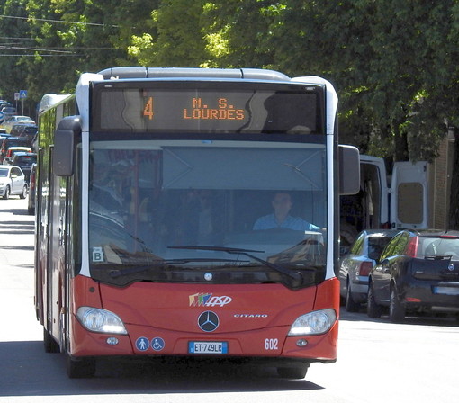 Arriva la Mille Miglia: variazione del percorso dei bus, linee 2, 4 e 7