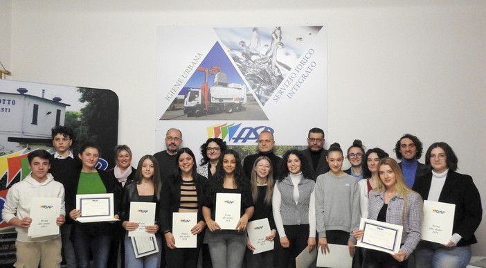 Foto di gruppo dei premiati