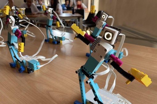 &quot;A Tutto Volume&quot;: in biblioteca astense le lezioni di Robot Edu e Robot Lab