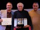 Marello (al centro) ritratto con il presidente nazionale della Federazione Tamburello Edoardo Facchetti (a sinistra) e con Mimmo Basso, altro campionissimo di questo sport  (Ph. Merfephoto - Efrem Zanchetti)