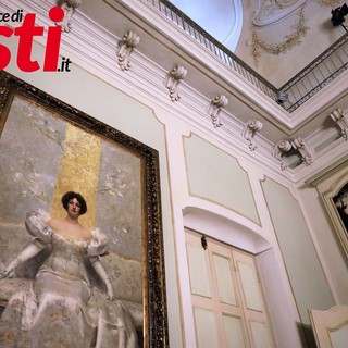 Scorci artistici di Palazzo Mazzetti e della sede della Banca di Asti (ph. Merfephoto - Efrem Zanchettin)