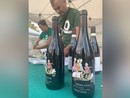 Alcune bottiglie di Barbera DOCG dell'azienda vinicola costigliolese Cascina Castlet, in vendita in occasione di una precedente edizione dell'evento solidale