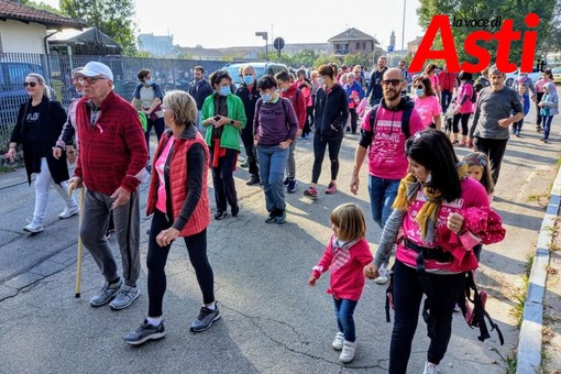 Un immagine relativa una precedente edizione della Camminata in rosa