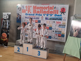 Gabriele Lo Piccolo sul gradino più alto del podio nella categoria bambini