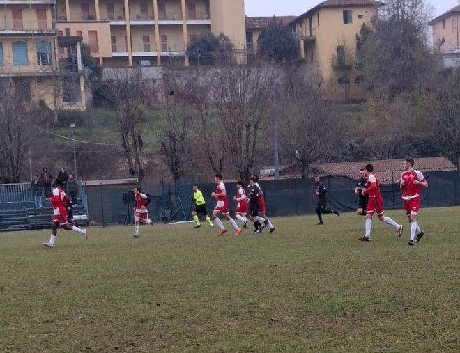 Il Moncalvo Calcio cade alla “Valletta” contro Junior Asca