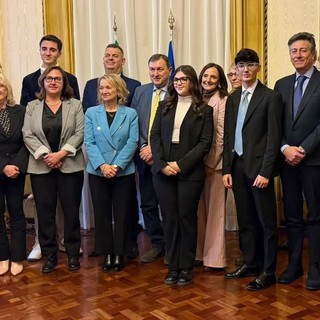 La voce... Delle scuole: La Consulta Studenti di Asti in visita dal prefetto di Alessandria per un progetto di &quot;educazione civica sul campo&quot;