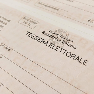 Il cognome delle donne coniugate nelle tessere elettorali: nuova recente decisione del Ministero dell'Interno