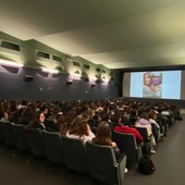 La voce... delle scuole: il Liceo classico di Asti incontra &quot;Il ragazzo dai pantaloni rosa&quot;