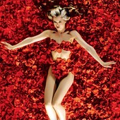 La locandina del film American Beauty