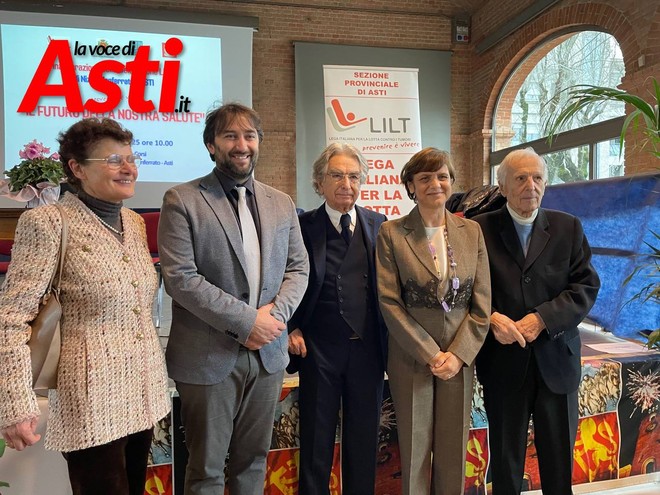 In foto da sinistra: Ausilia Quaglia (vicesindaco), Simone Nosenzo (sindaco),  Bartolomeo Marino (presidente Lilt Asti), Marina Di Donato (questore Asti), Silvio Garattini (medico e ricercatore)