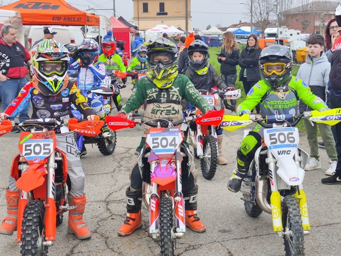 Buoni risultati per il moto club Alfieri, tra mini enduro e motocross