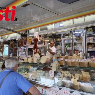 Il mercato di Asti (MerfePhoto)