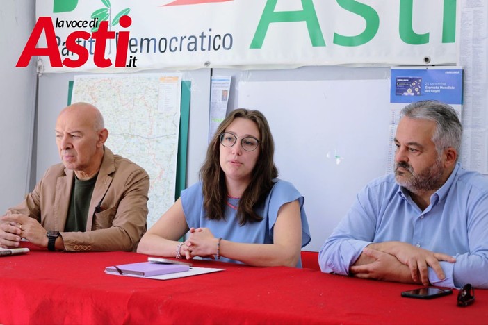 Nell'immagine (ph. Merfephoto - Efrem Zanchettin), da sinistra a destra: Roberto Vercelli, Elena Accossato e Fabio Isnardi