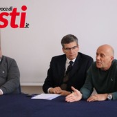 Il vicepreside del Giobert, Mario Fassio, il presidente dell'Unione industriali, Luigi Costa,  il capogruppo dei costruttori edili dell’Unione, Carlo Fornaca (MerfePhoto)