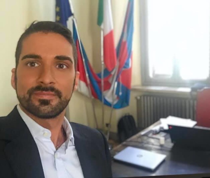 Candelaresi (Giovani Astigiani): &quot;Il Consiglio comunale rispetti il momento difficile e voti il suo Presidente&quot;