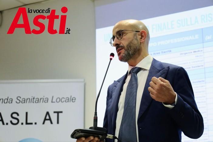 Il direttore generale dell'Asl AT, Giovanni Gorgoni, fotografato nel corso dell'incontro di presentazione alla stampa (ph. Merfephoto - Efrem Zanchettin)