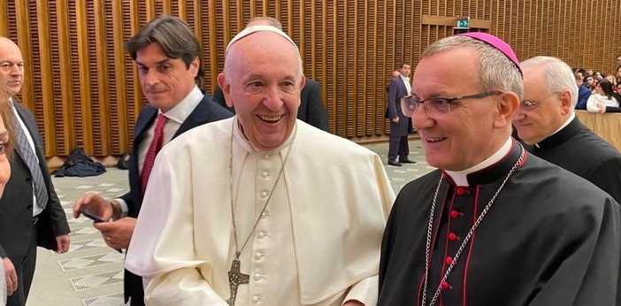 Il vescovo di Asti si prepara alla visita di Papa Francesco e al grande abbraccio con la famiglia astigiana