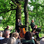 Con &quot;Quercus, serenata per il mio albero&quot; prende il via a Ferrere la rassegna “Corti, Colline, Comunità e…”