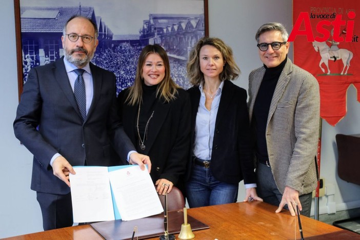 Il sindaco Rasero con gli assessori Bologna, Morra e Galvagno (ph. Merfephoto - Efrem Zanchettin)