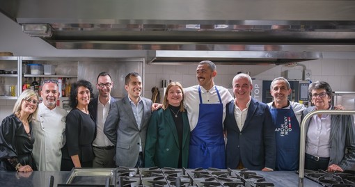 Dalla scuola alberghiera di Agliano Terme alla stella Michelin: Enrico Marmo è tornato a cucinare nella sua terra Unesco