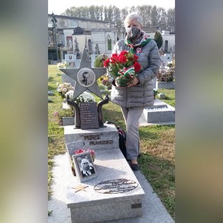 Ricollocata al Cimitero di Asti  la Stella della Brigata Garibaldi  rubata dalla tomba di “Perez”