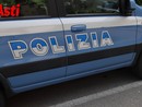 Rubano all’interno di un supermercato, uno si denuda e tira uno schiaffo a una dipendente: arrestati dalla polizia