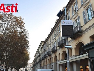 Il varco ZTL di piazza Alfieri