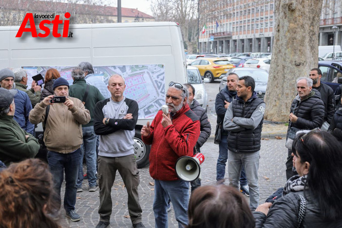 Un assemblea dei mercatali, lo scorso anno (Merphefoto)