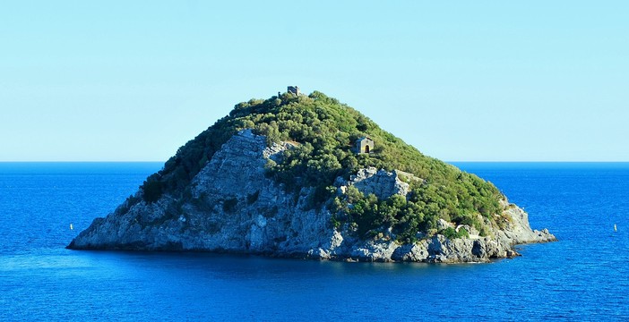 Dal Monferrato alla Riviera: una settimana di Nordic Walking tra colline e mare