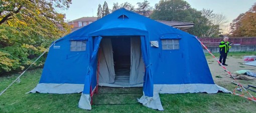 La tenda di corso Alba