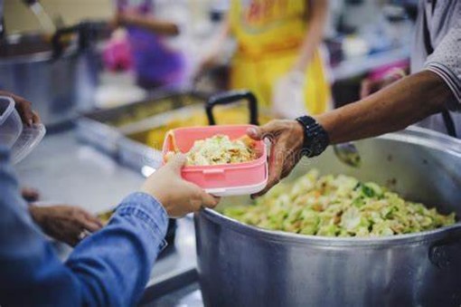 Al Foyer delle Famiglie “Pranzo di Fraternità”, in occasione della VII Giornata Mondiale dei Poveri