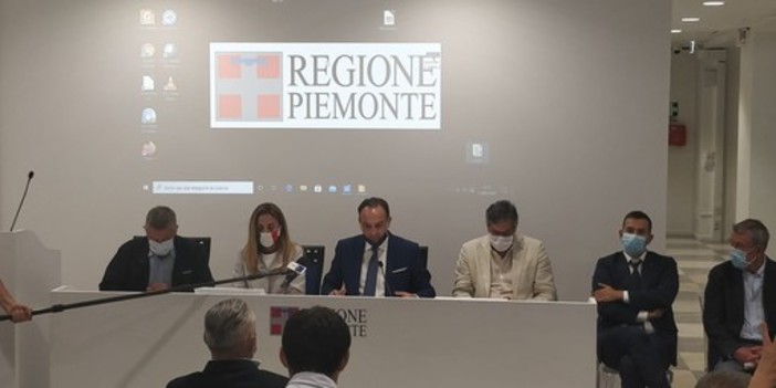 Cirio risponde ad Azzolina: &quot;Assurdo impugnare le nostre linee guida sulla misurazione della temperatura&quot;