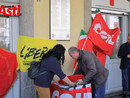 Alcune immagini della deposizione avvenuta queta mattina davanti alla sede della Cgil (Merphefoto)