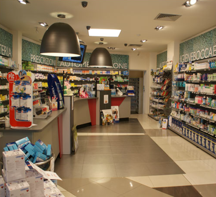 I locali della farmacia in un'immagine d'archivio