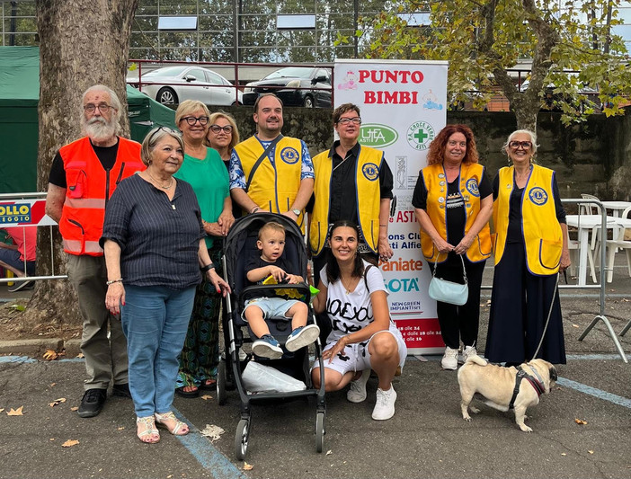 Lions Club &quot;Asti Alfieri&quot; e volontari uniti per il 'Punto Bimbi' delle Sagre