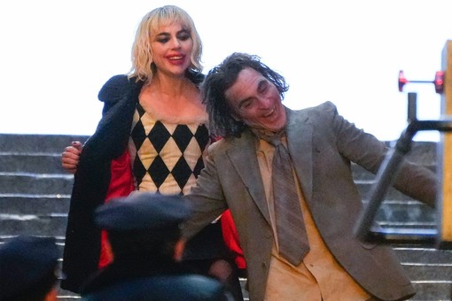 Joaquin Phoenix e Lady Gaga sul set di Joker: folie a deux