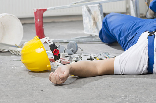 L'immagine fa riferimento a una simulazione di incidente, non a un vero infortunio