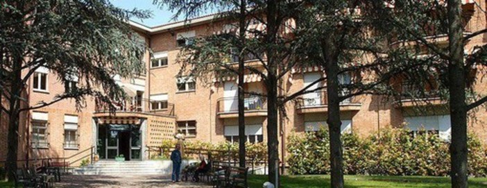 Covid-19, focolaio alla Casa di Riposo Monsignor Marello di Asti, positivi 80 ospiti su 110. Sei i decessi