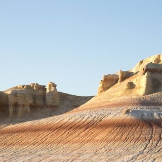 Avventura nel deserto del Mangystau: un viaggio nel cuore del Kazakhstan