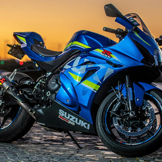 Suzuki GSX-R 600/750: la guida agli scarichi sportivi