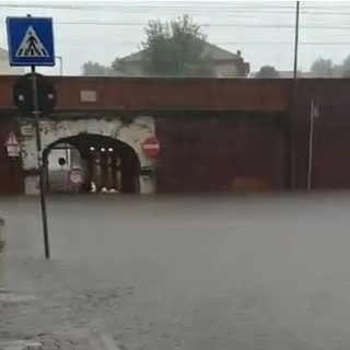 La zona di sottopasso al Mulino allagata per le piogge di questa mattina