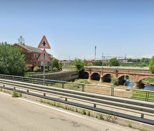 Sicurezza stradale: limite di velocità a 30 km/h sul ponte di corso Alba